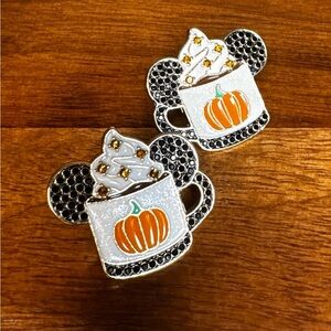 Pumpkin Latte Mickey earrings - Baublebar